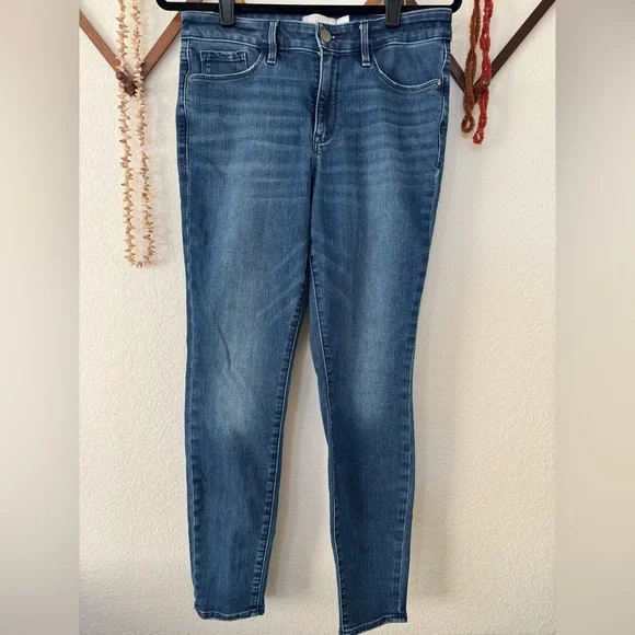 Athleta Sculptex Ultra Skinny Denim Mid-Rise Jeans - Picture 3 of 12